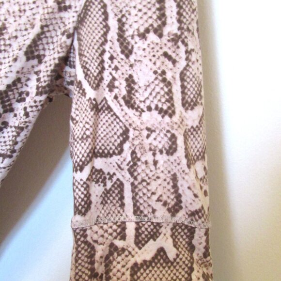 Jones New York Blouse, Leopard print, 91% Cotton - Picture 3 of 6